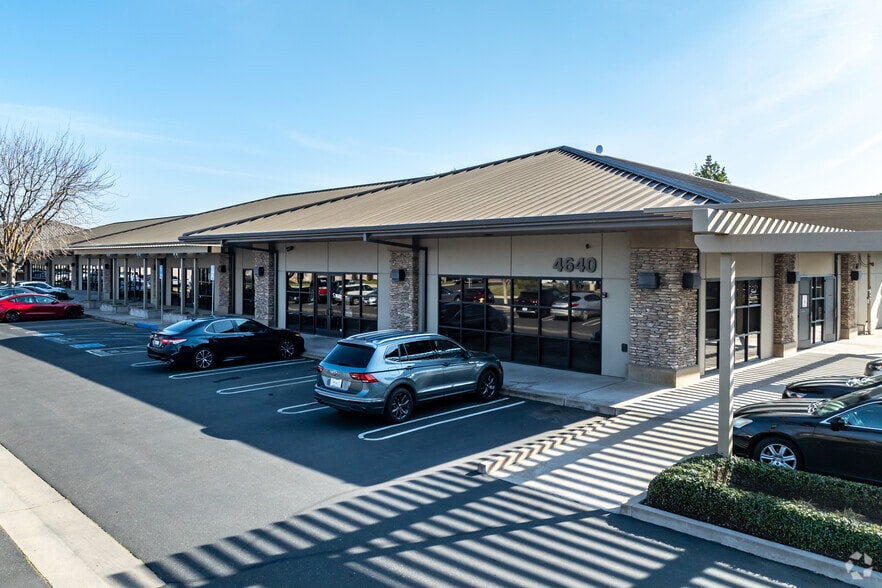 Primary Photo Of 4640 Spyres Way, Modesto Office For Lease