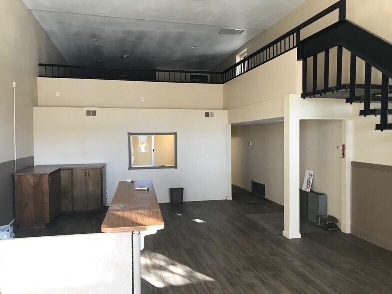 More Photos Of 5 E Yosemite Ave, Madera Office Residential For Sale