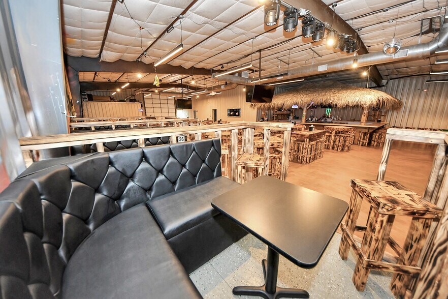 More Photos Of 11730 Aldine Westfield Rd, Houston Warehouse For Sale