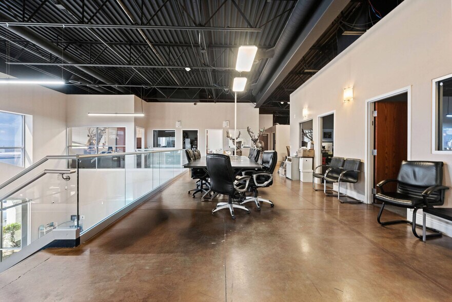 More Photos Of 824 N 1430 W, Orem Manufacturing For Lease