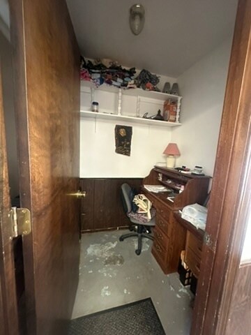 More Photos Of 418 E Washington St, Arma Storefront Retail Residential For Sale