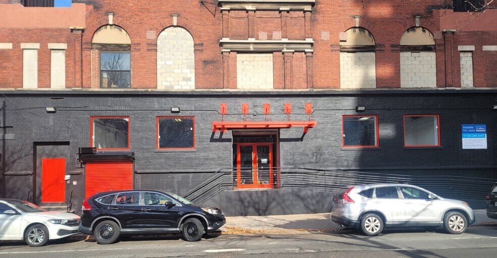 More Photos Of 243 W 124th St, New York Storefront For Lease