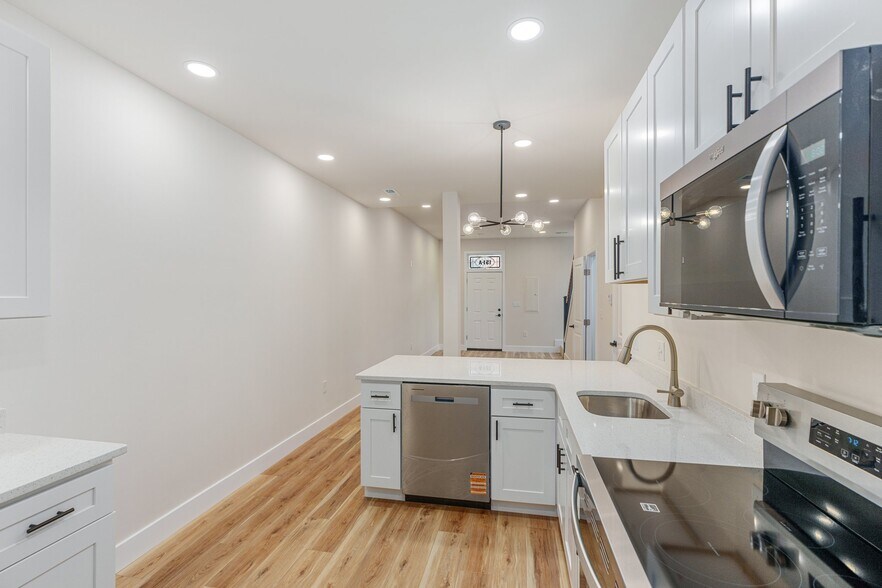 More Photos Of 151 York St, Pottstown Apartments For Sale