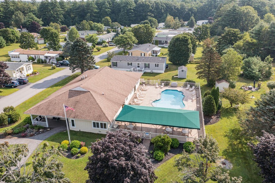 More Photos Of 11 Tamarack Lane -1, Rochester Manufactured Housing Mobile Home Park For Sale