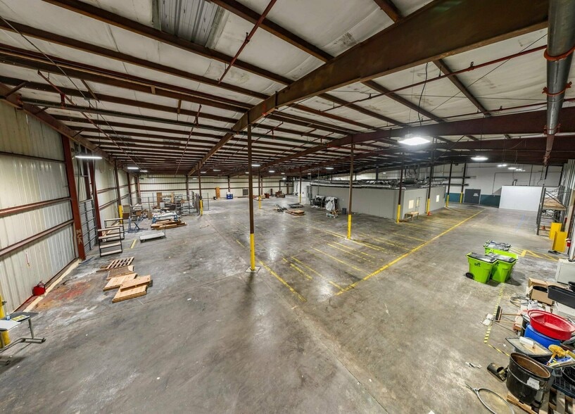 More Photos Of 2107 Black Creek Rd SE, Wilson Warehouse For Lease