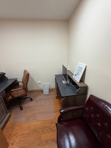 More Photos Of 9003 5th Ave, Brooklyn Coworking Space