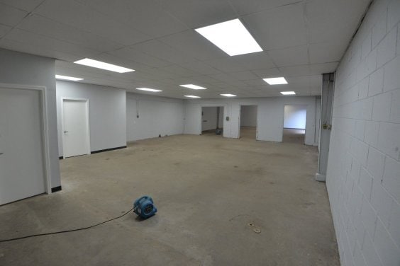 More Photos Of 4652B Jonesboro Rd, Forest Park Specialty For Lease