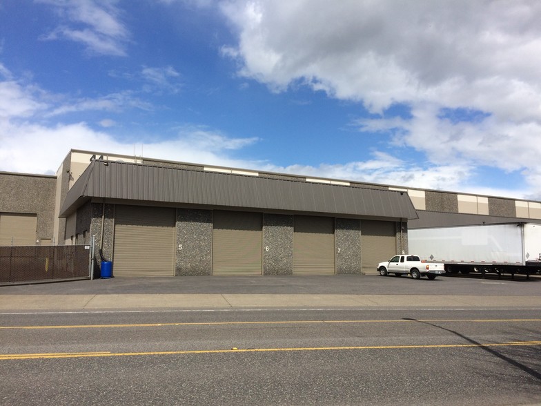 More Photos Of 2119 SE Columbia Way, Vancouver Unknown For Lease