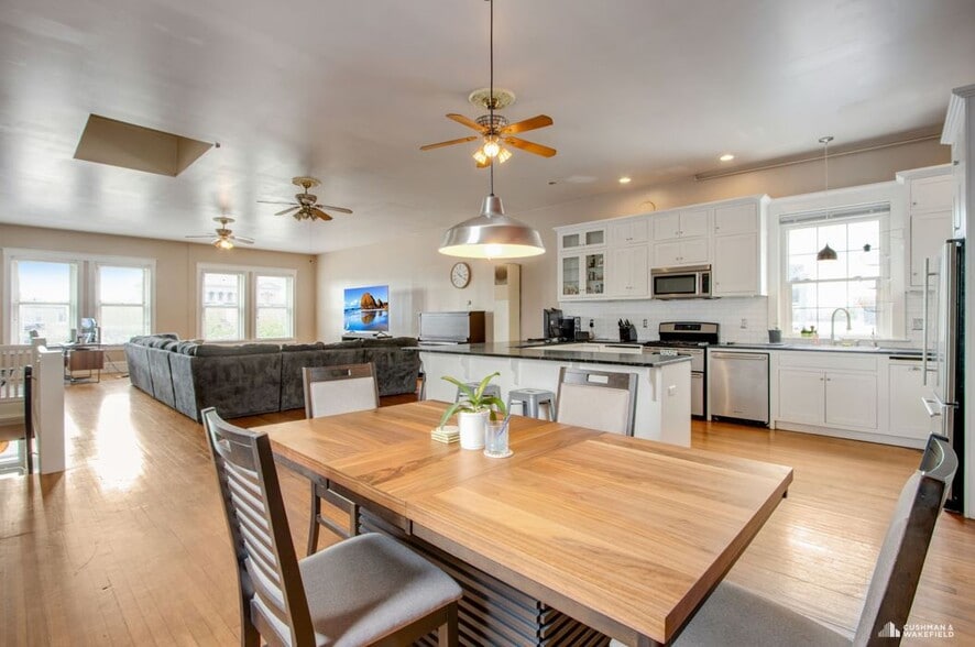 More Photos Of 922 8th Ave, Greeley Storefront Retail Residential For Sale