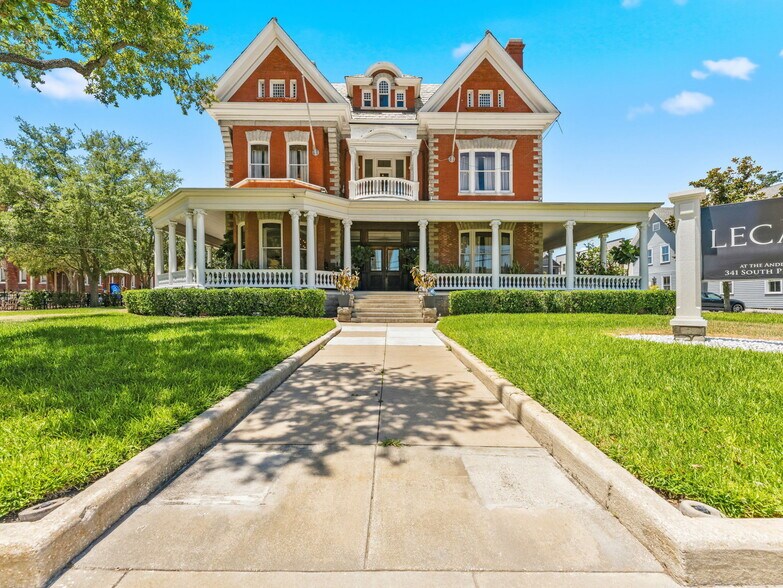 More Photos Of 341 S Plant Ave, Tampa Office Residential For Lease