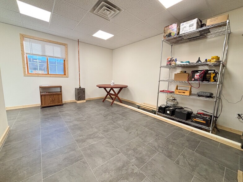 More Photos Of 31 Main Ave N, New York Mills Auto Dealership For Sale