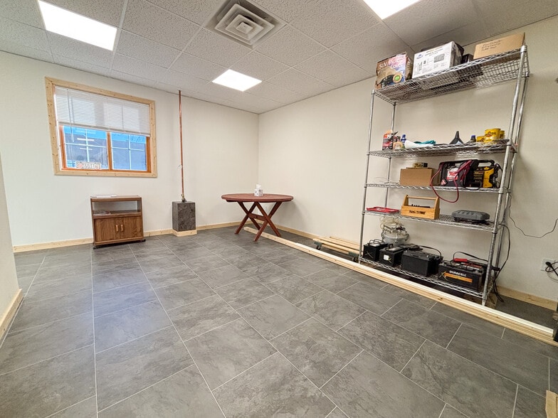 More Photos Of 31 Main Ave N, New York Mills Auto Dealership For Sale