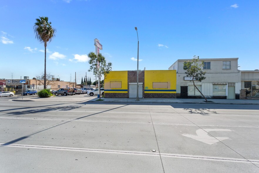 More Photos Of 4816-4820 Firestone Blvd, South Gate Restaurant For Lease