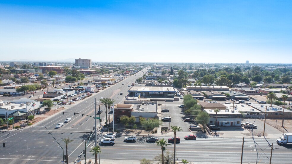 More Photos Of 354 N Country Club Dr, Mesa Freestanding For Lease