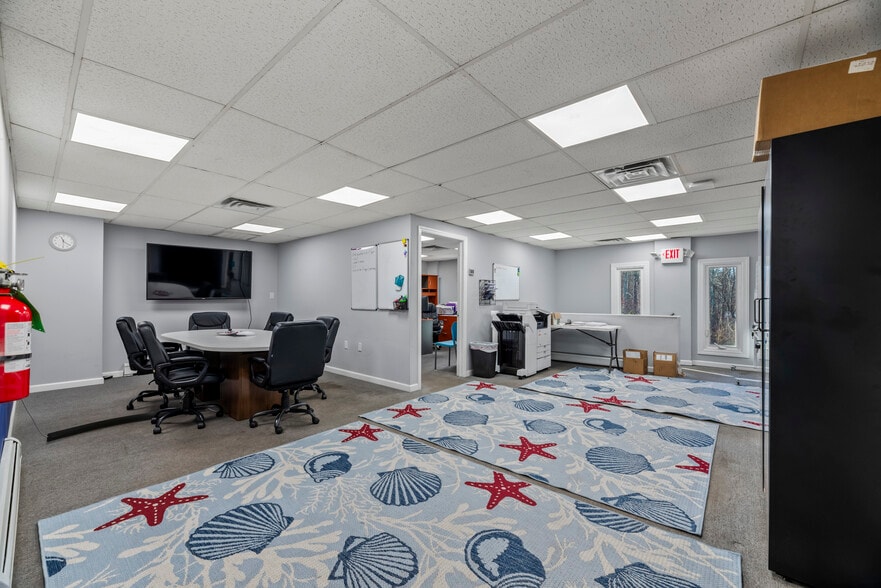 More Photos Of 9 Federal Rd, Monroe Township Warehouse For Sale