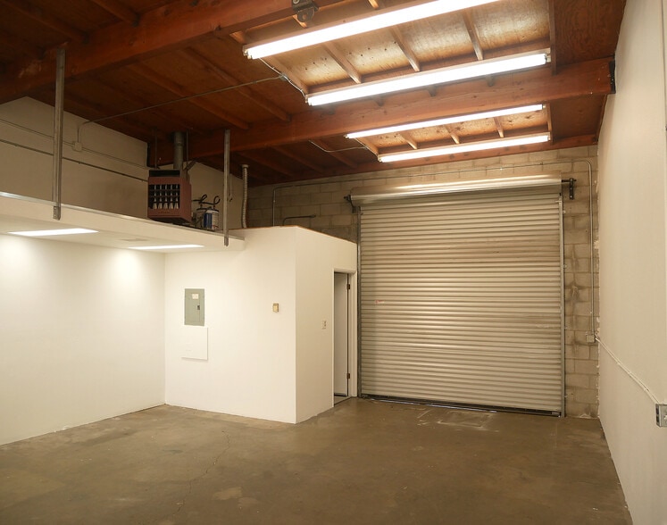 More Photos Of 2747 Sherwin Ave, Ventura Manufacturing For Sale