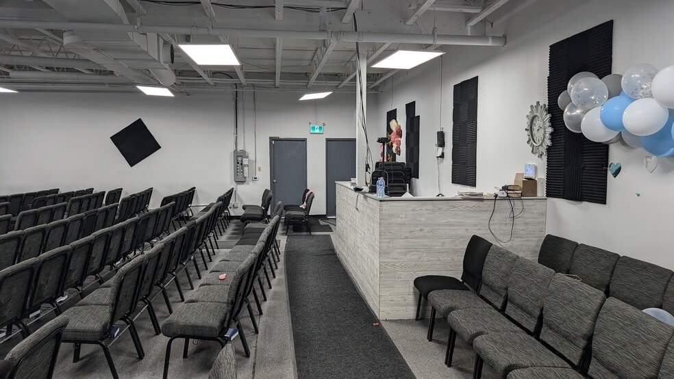 More Photos Of 950 Queensland Dr SE, Calgary Unknown For Lease