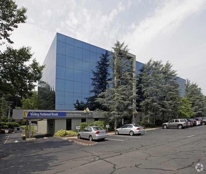 More Photos Of 1501 Hamburg Tpke, Wayne Medical For Sale