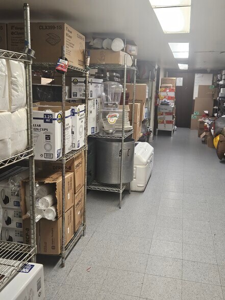 More Photos Of 7111 Pacific Blvd, Huntington Park Restaurant For Sale