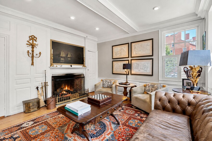 More Photos Of 314 Essex St, Salem Specialty For Sale