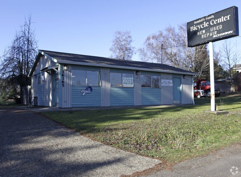 More Photos Of 16165 SW Pacific Hwy, Portland Freestanding For Sale