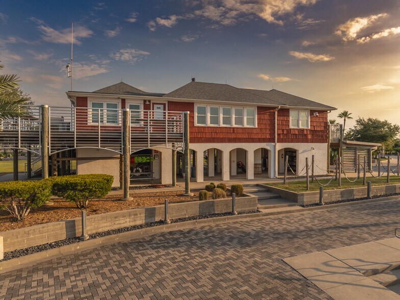 More Photos Of 7509 Broadway St, Galveston Lodge Meeting Hall For Sale