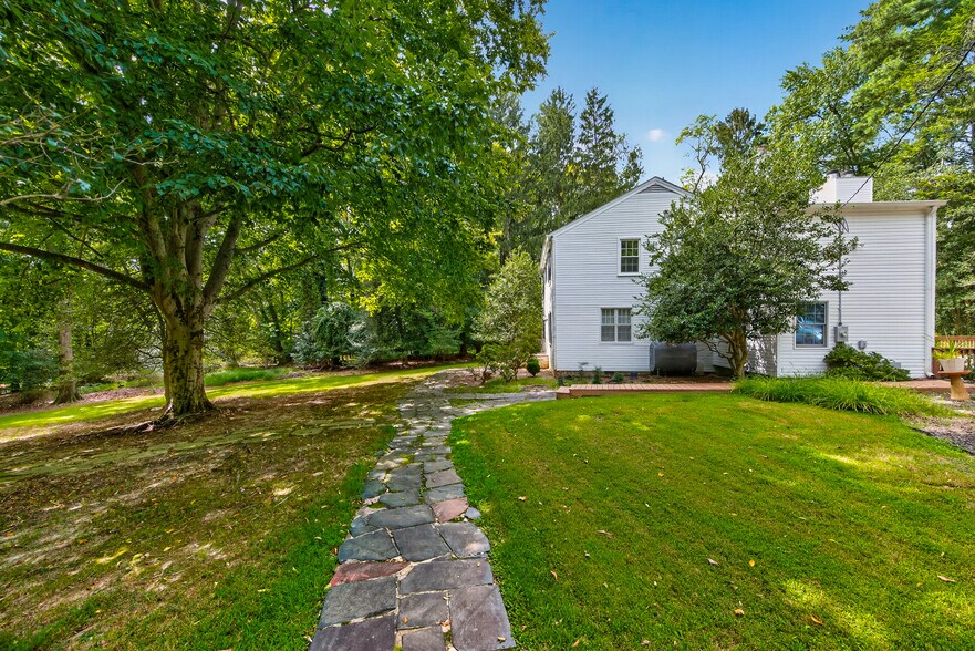 More Photos Of 13904 Overton Ln, Silver Spring Land For Sale