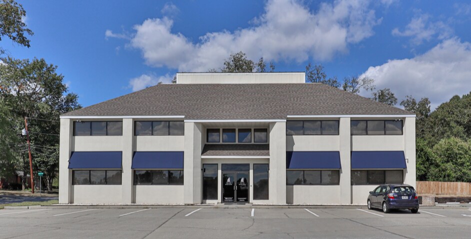 Primary Photo Of 2920 Edgewood Cir, Columbus Office For Lease