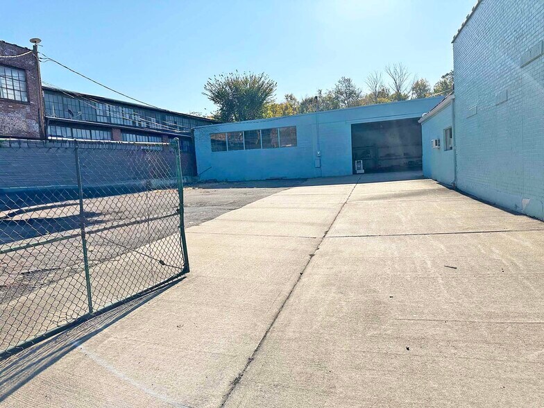 More Photos Of 540 S Main St, Wilkes-Barre General Retail For Sale