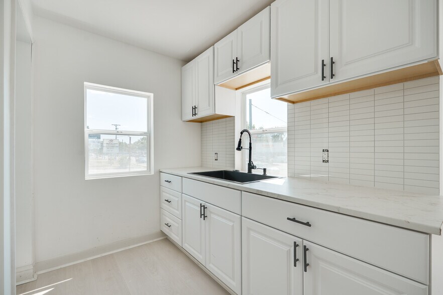 More Photos Of 3801 Salem Ave, Dayton Office For Sale