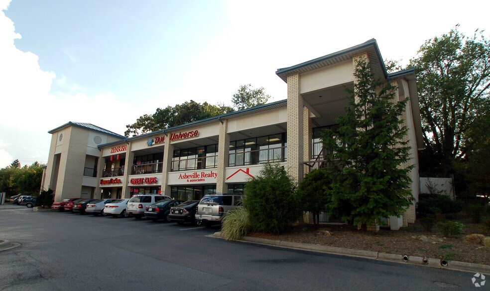 More Photos Of 640 Merrimon Ave, Asheville Unknown For Lease