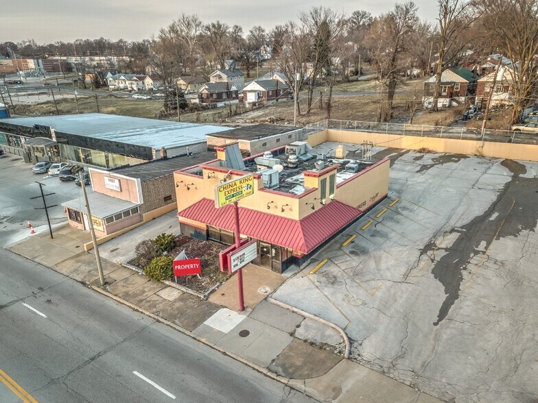 More Photos Of 6125 Natural Bridge Ave, Saint Louis Bar For Lease