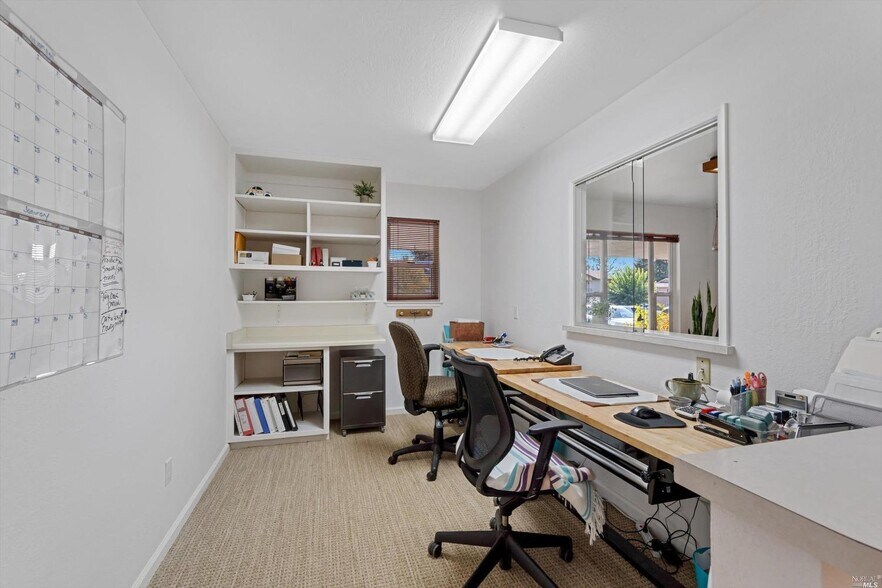More Photos Of 455 March Ave, Healdsburg Medical For Sale