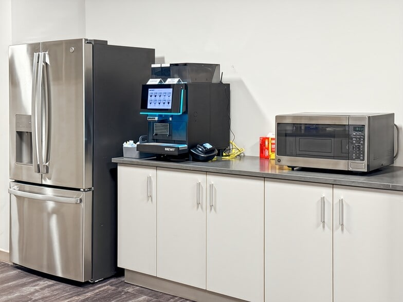 More Photos Of 123 Church St, New Haven Coworking Space