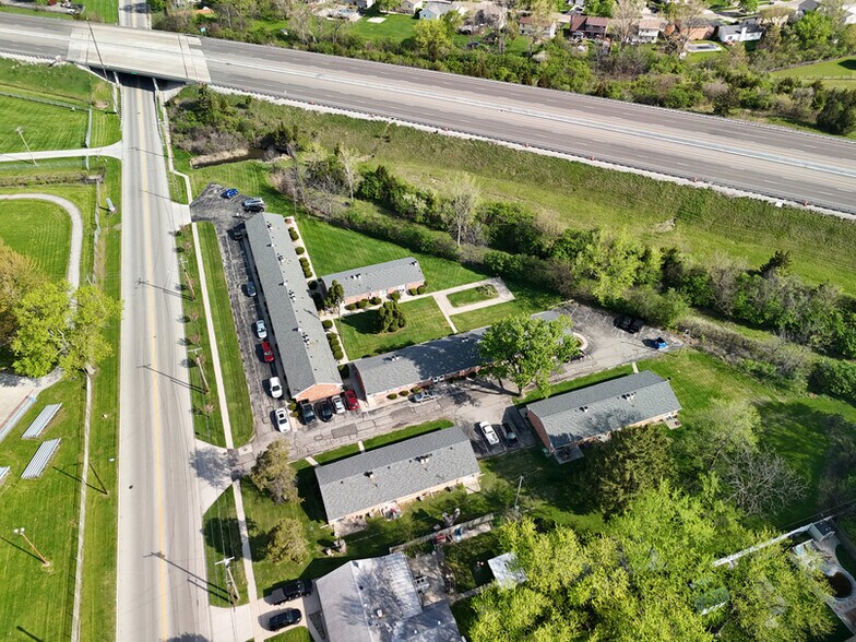 More Photos Of 1650 Michigan Ave, Maumee Apartments For Sale