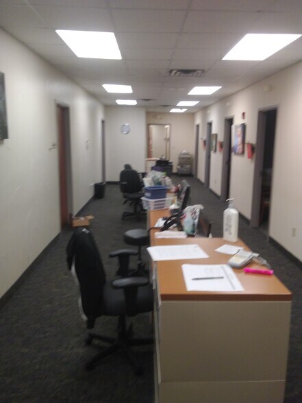 More Photos Of 1625 Lancaster Dr, Grapevine Medical For Lease