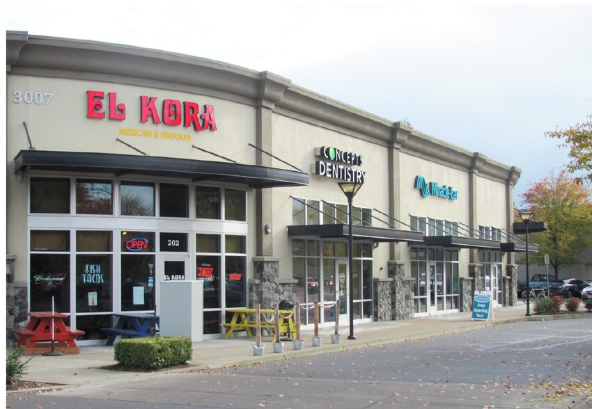 More Photos Of 3007 N Delta Hwy, Eugene General Retail For Lease