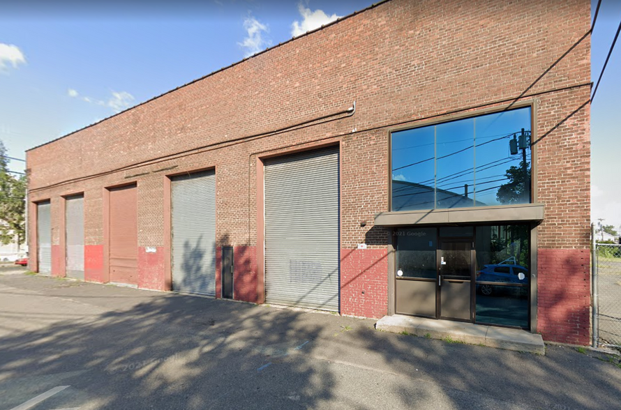 Primary Photo Of 23 Liberty St, Passaic Warehouse For Lease