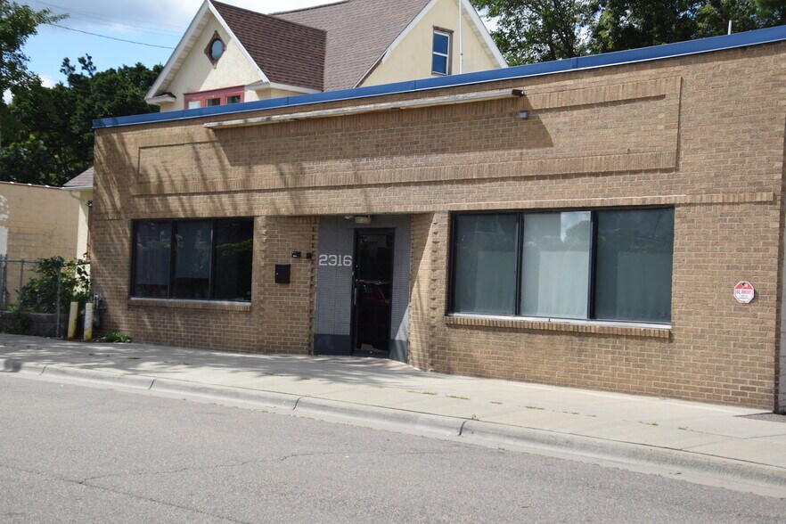 Primary Photo Of 2316 S 4th Ave, Minneapolis Flex For Lease