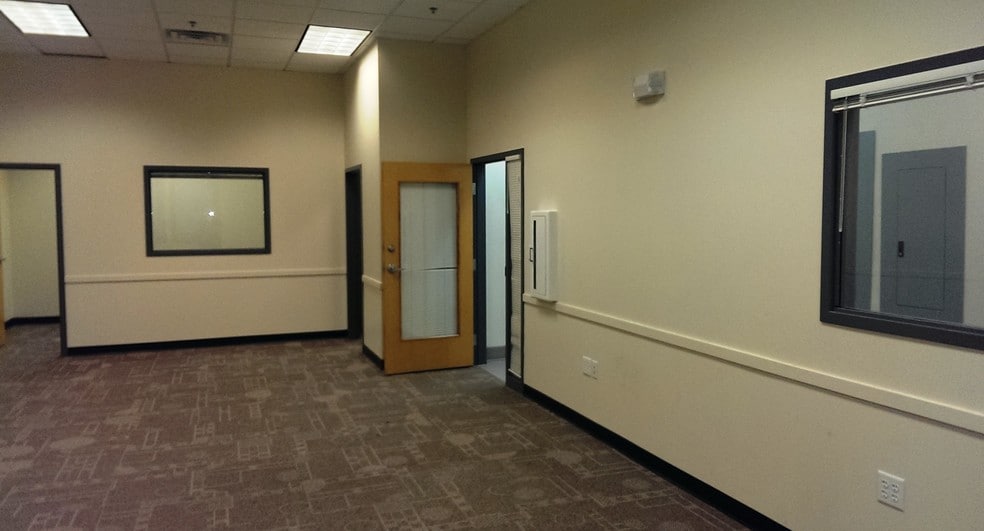 More Photos Of 540 Main St, Hyannis General Retail For Sale