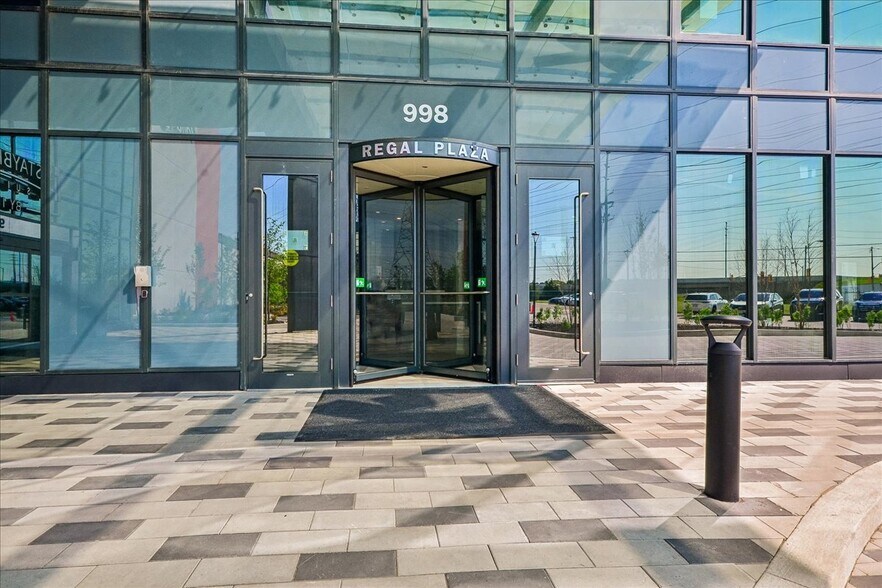 More Photos Of 988 Martin Grove Rd, Toronto Hotel For Lease