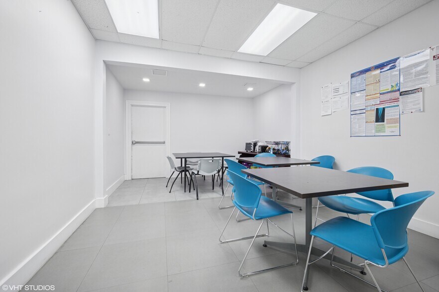 More Photos Of 10405 NW 37th Ter, Doral Warehouse For Sale