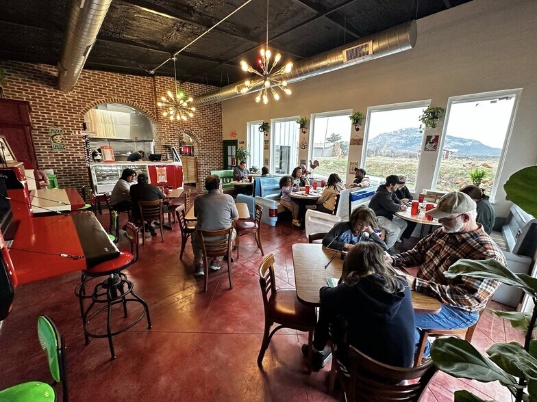 More Photos Of 18387 OK-49, Medicine Park Restaurant For Sale