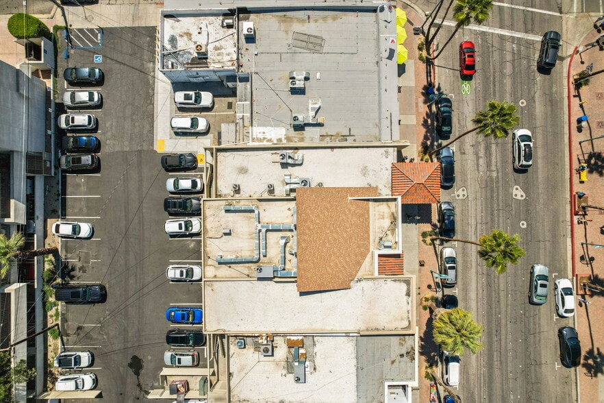 More Photos Of 310-320 N Palm Canyon Dr, Palm Springs Unknown For Lease