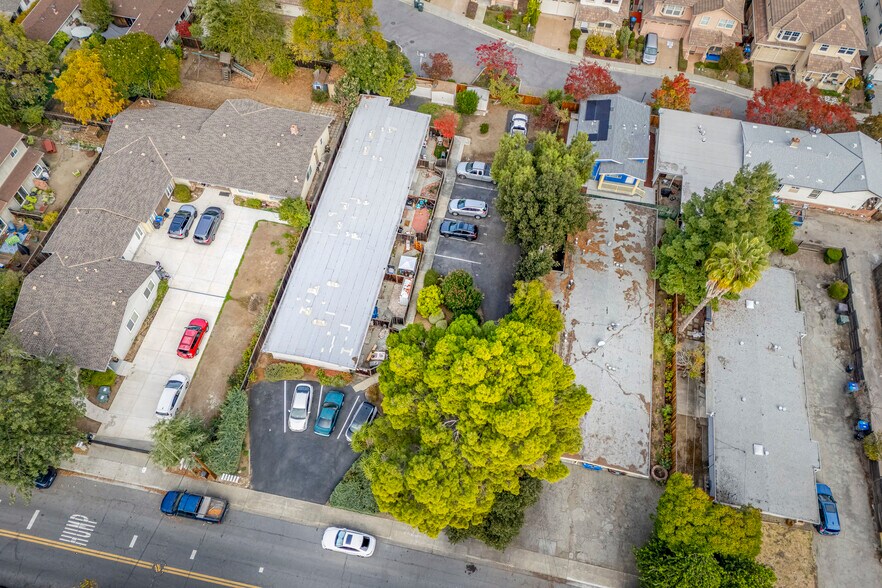 More Photos Of 310 Gladys Ave, Mountain View Apartments For Sale