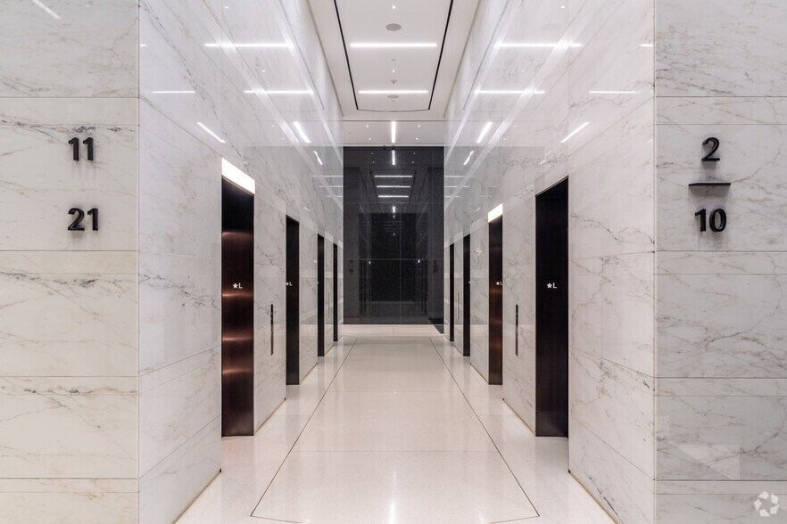More Photos Of 437 Madison Ave, New York Office For Lease