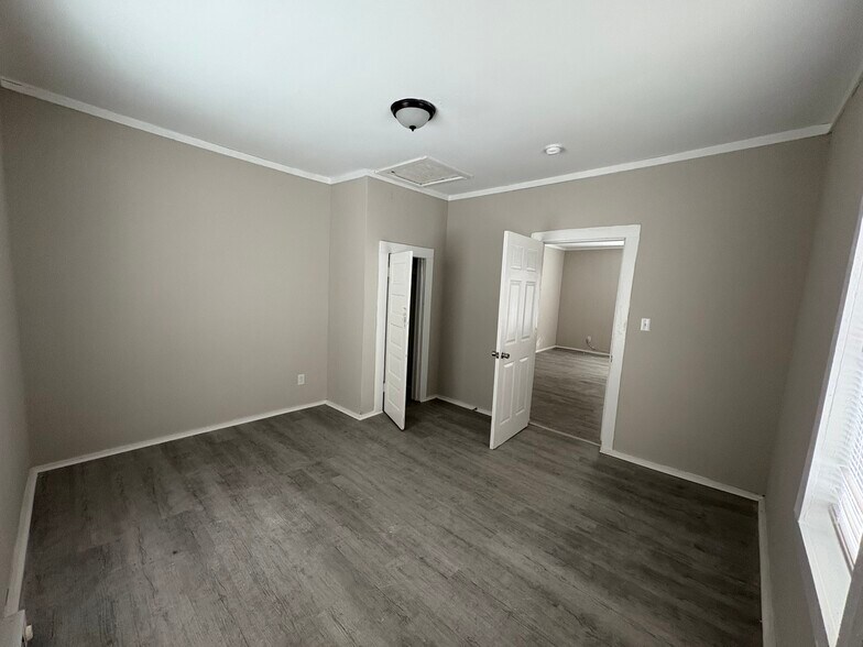 More Photos Of , High Point Multifamily For Sale