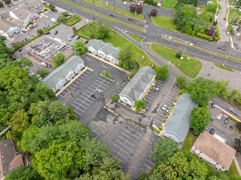 More Photos Of 1594-1600 US Highway 130, North Brunswick Medical For Sale