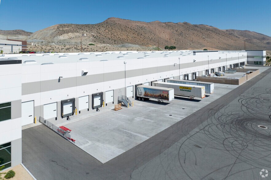 More Photos Of 30 Isidor Ct, Sparks Distribution For Lease