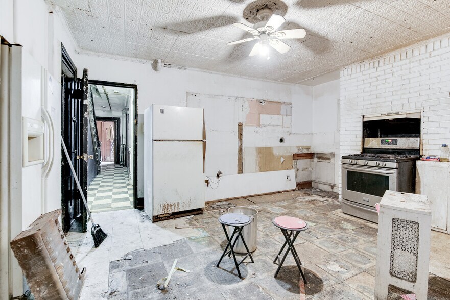 More Photos Of 119 Lefferts Pl, Brooklyn Apartments For Sale